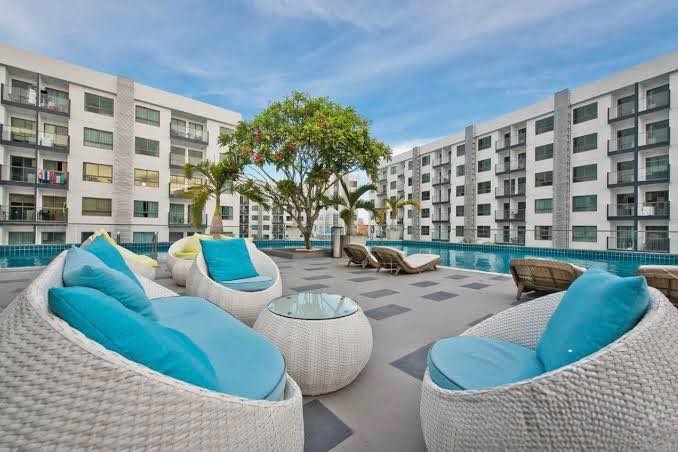 1 Bedroom Condo for rent at Arcadia Beach Resort