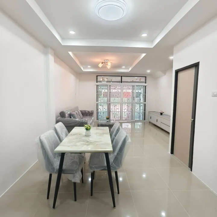 3 Bedroom House for sale at Golden Home