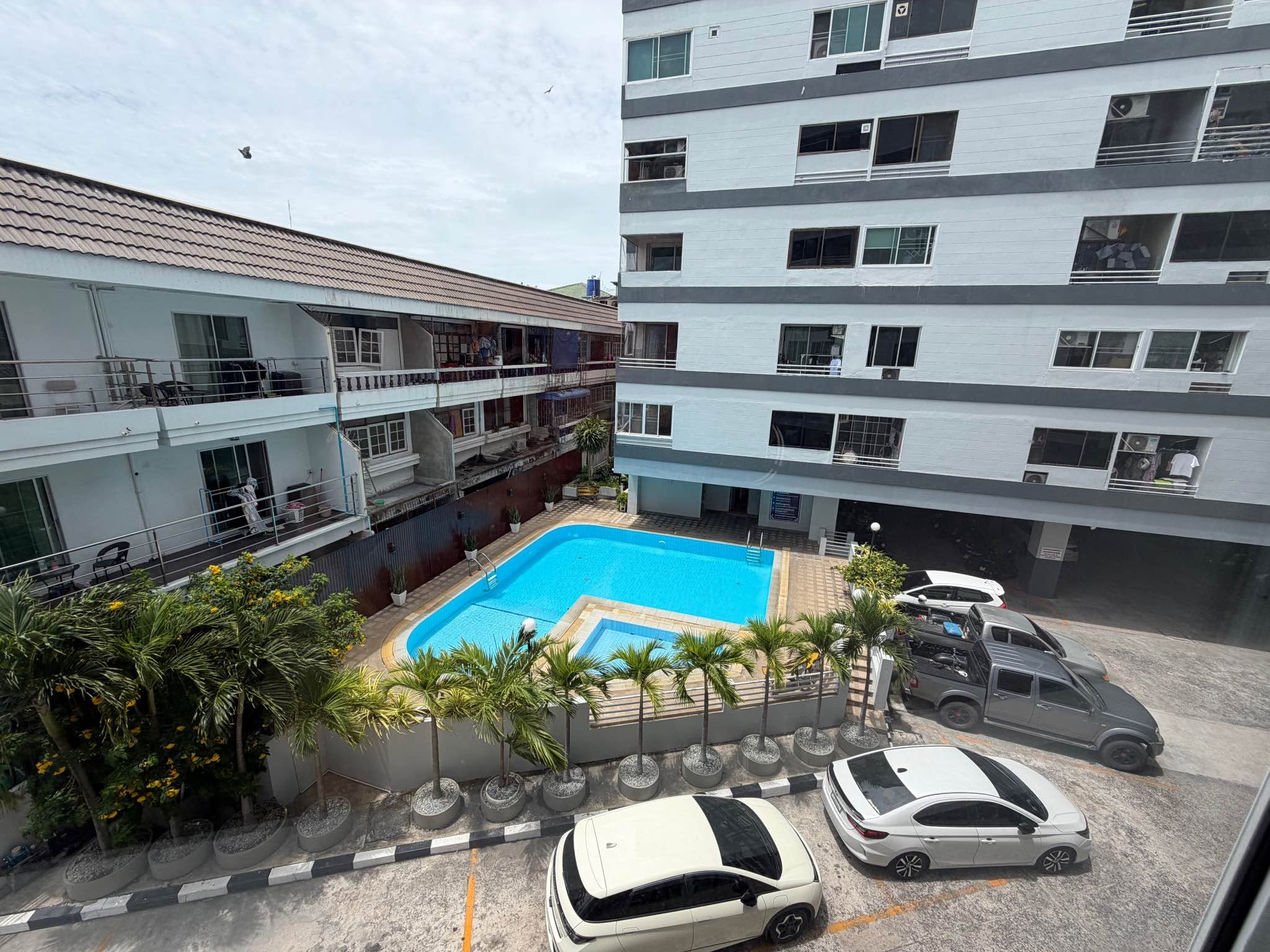 Studio for rent at Hagone