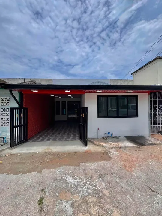 Photo from a listing at Pattaya Park Hill 1