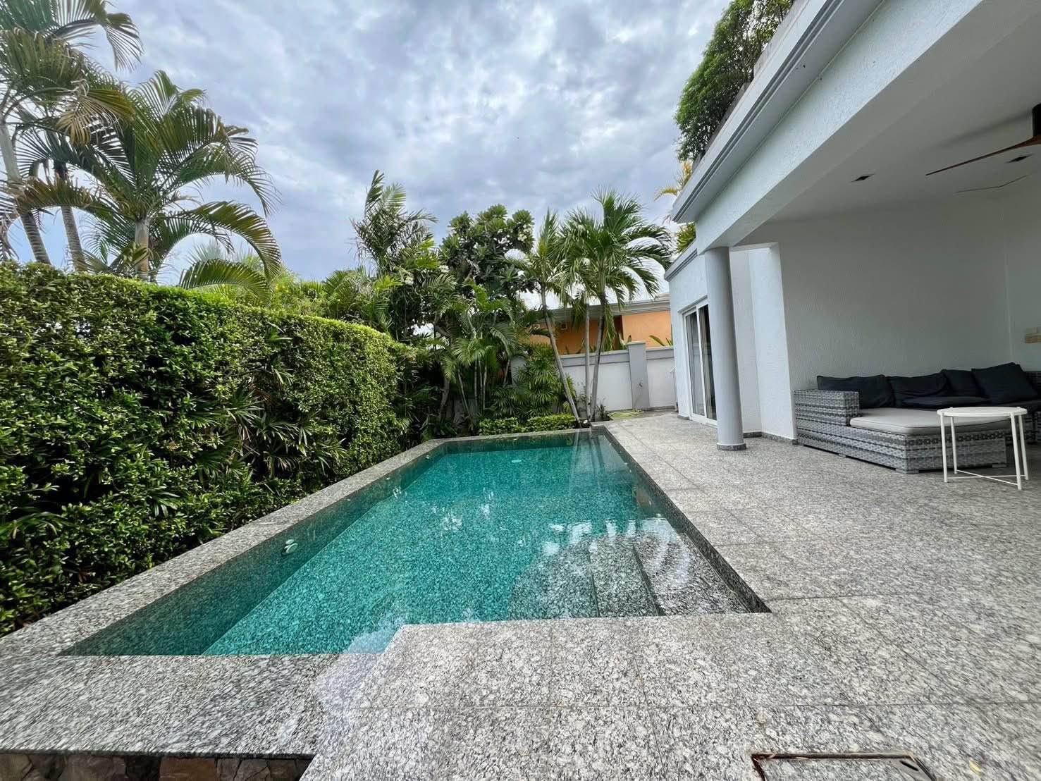 2 Bedroom House for rent at Siam Royal View