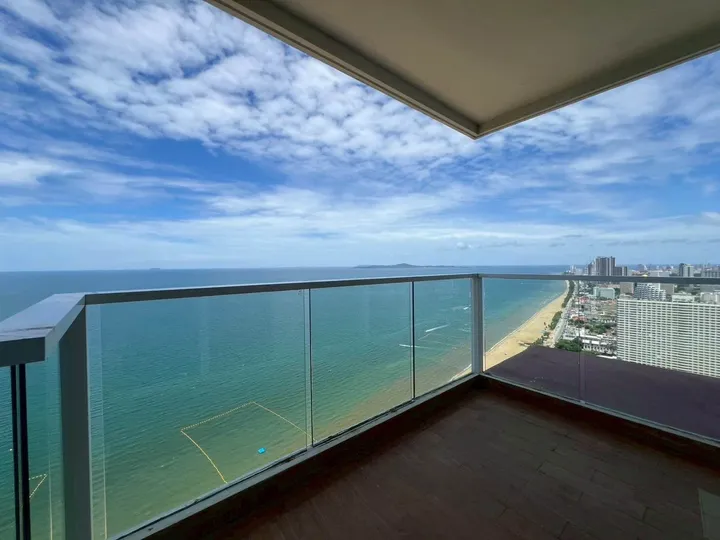 3 Bedroom Condo for sale at Cetus Beachfront