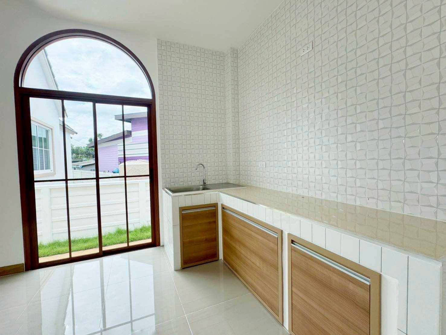 3 Bedroom House for sale in Amata-Phan Thong