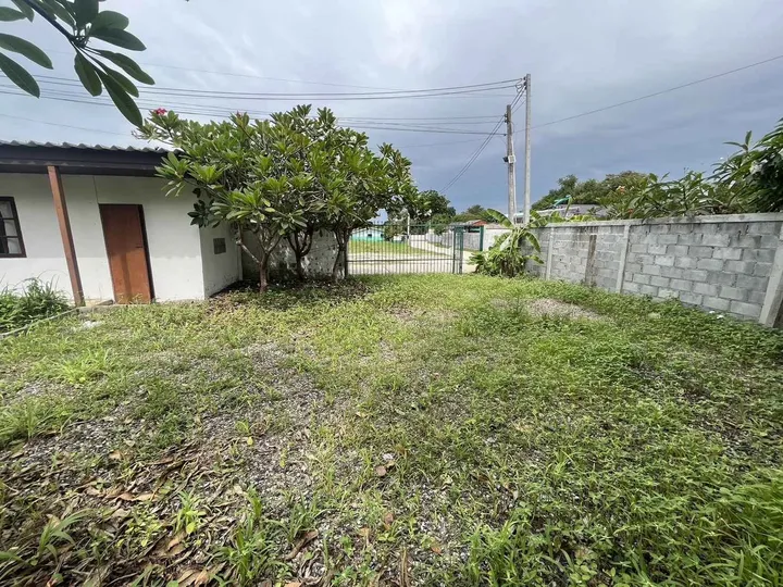 Land for sale in Huai Yai