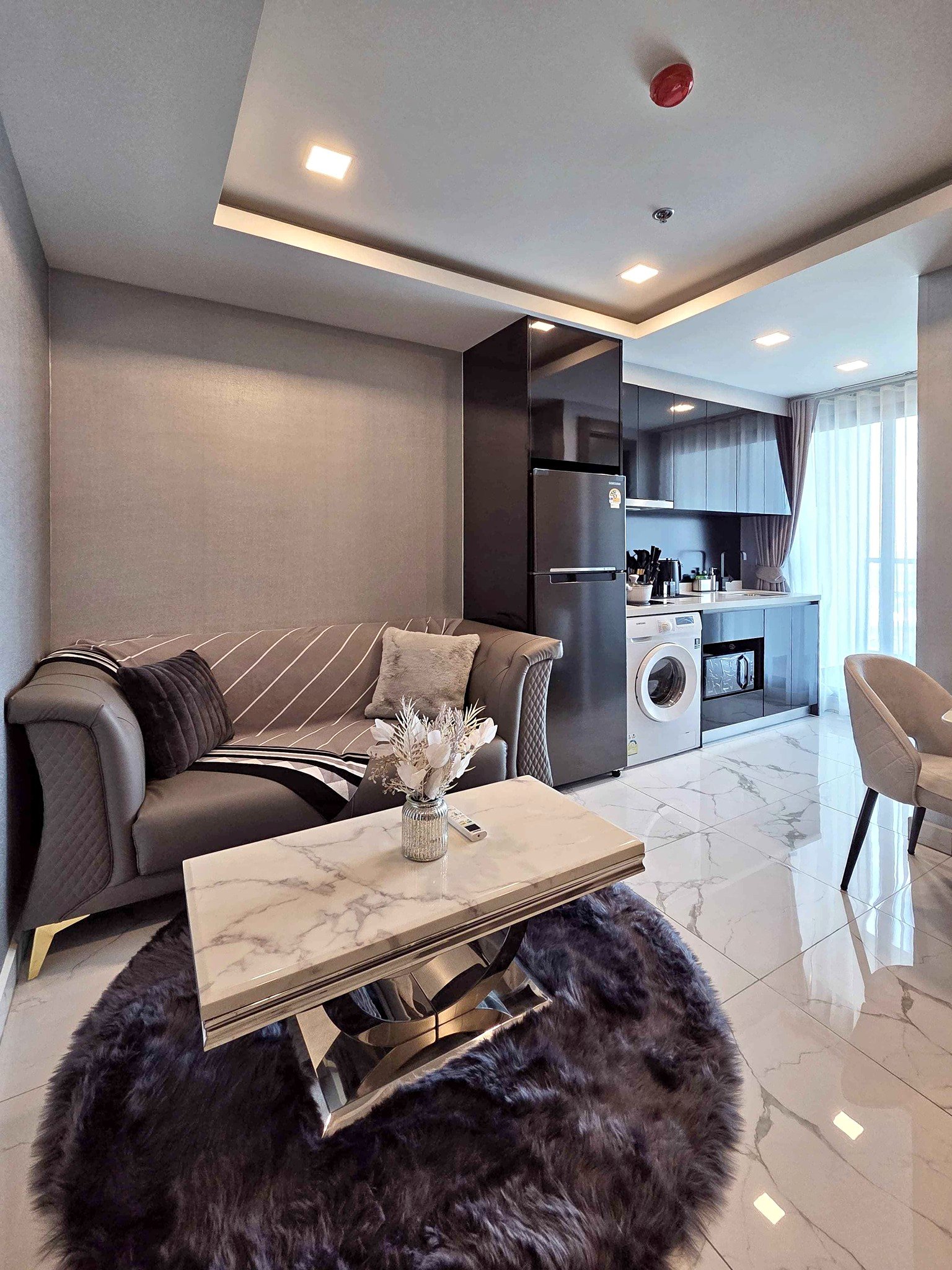 1 Bedroom Condo for rent at Arcadia Millennium Tower