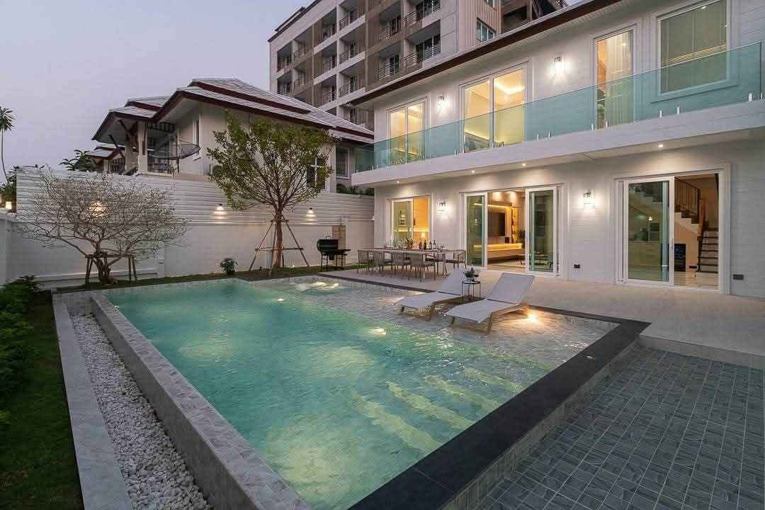 7 Bedroom Villa for sale in Khao Talo