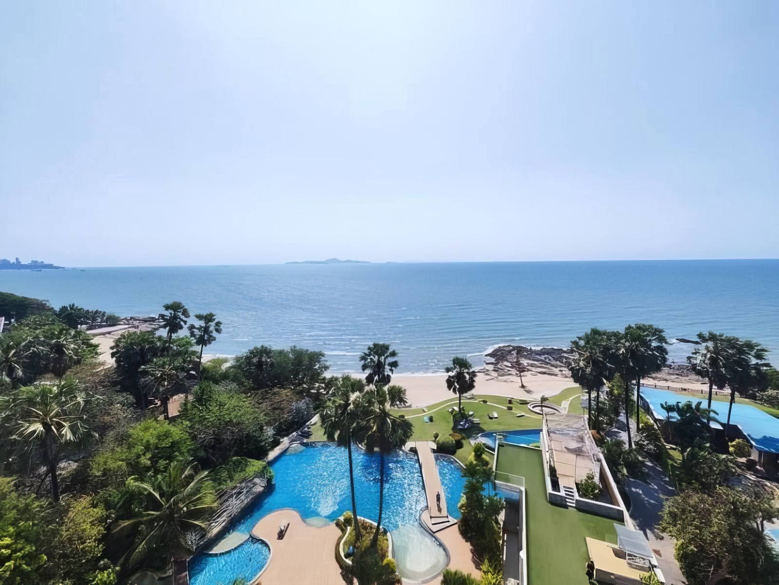 2 Bedroom Condo for sale at The Palm Wongamat