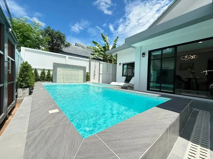 Photo from a listing at Areeya Villa