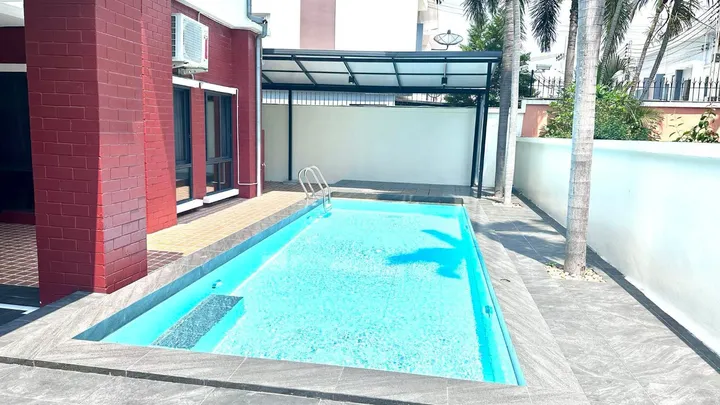 4 Bedroom House for rent at Monthara Village