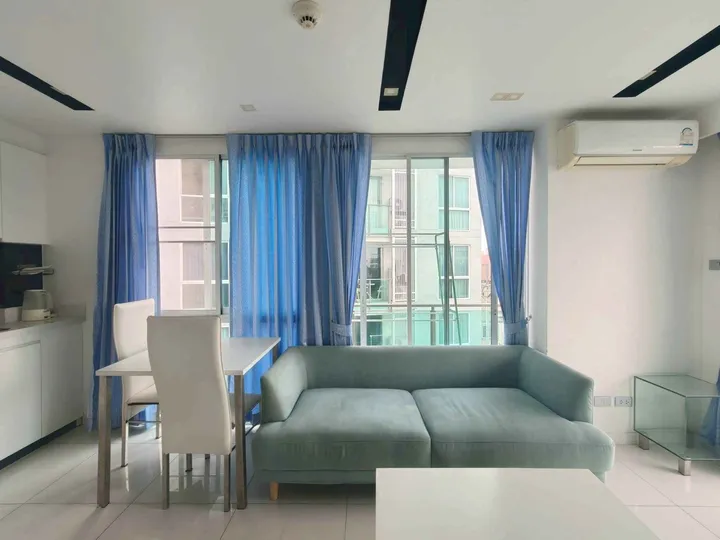 Photo from a listing at City Center Residence