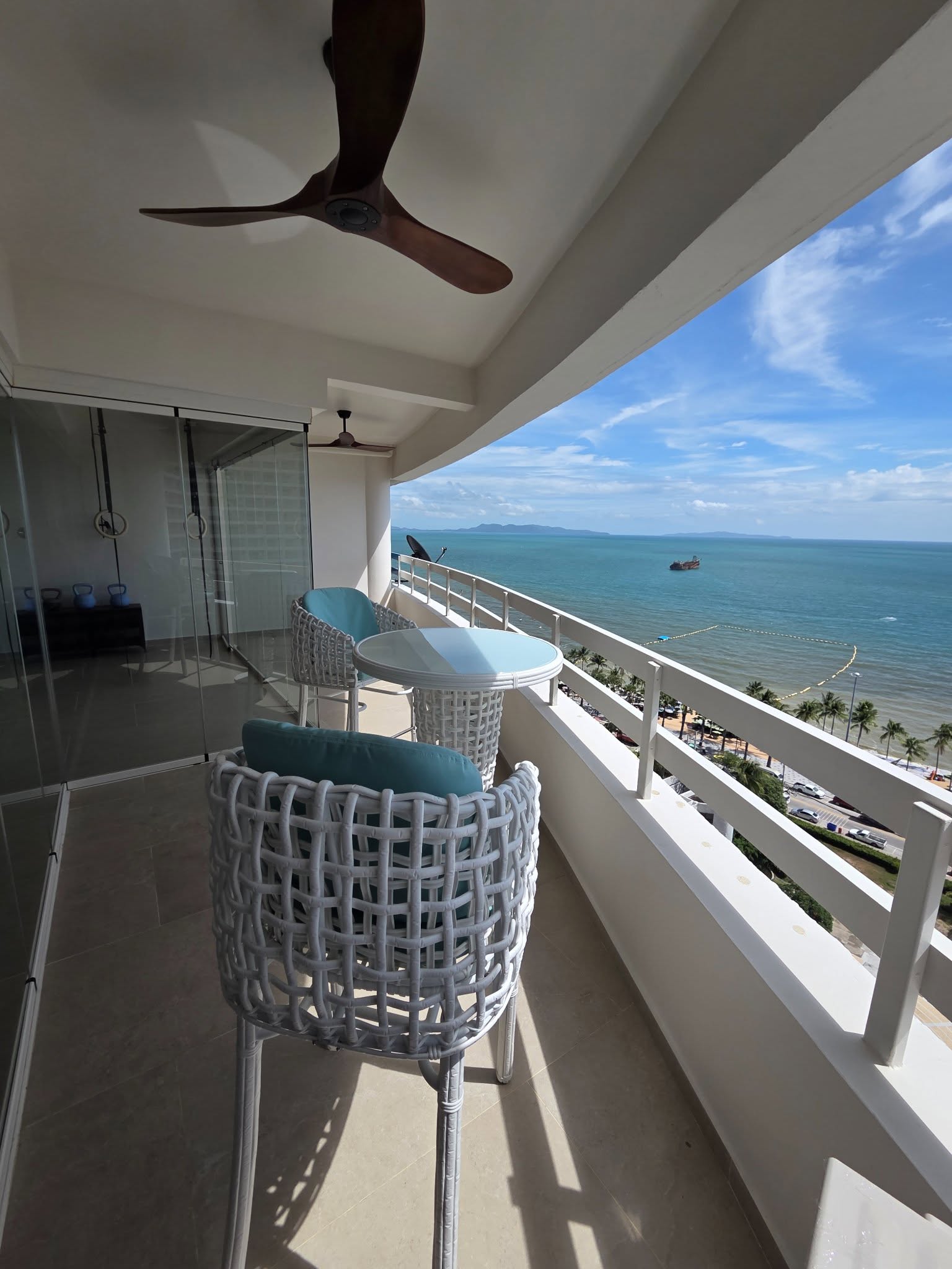 Studio for sale at Jomtien Plaza Condotel