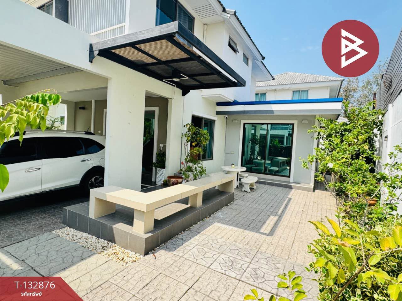 4 Bedroom House for sale at Life Banglamung 2