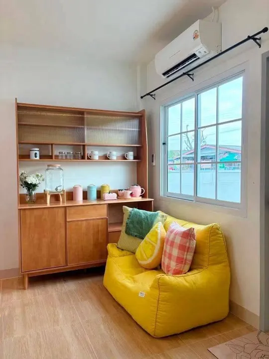 3 Bedroom Townhouse for sale in Noen Plub Wan