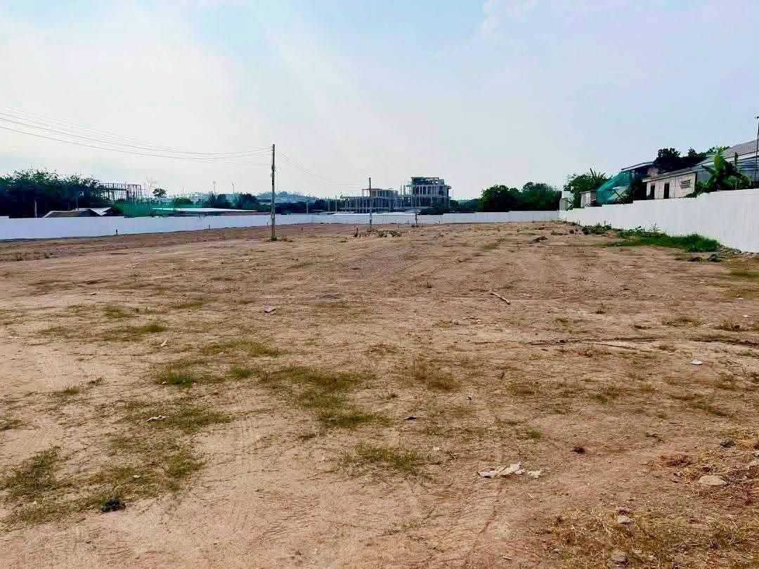 Land for sale in Toongklom Tanman