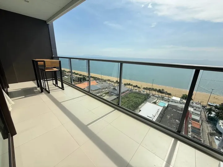Condo for rent at Aeras