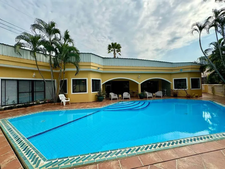 3 Bedroom Villa for rent in Thappraya