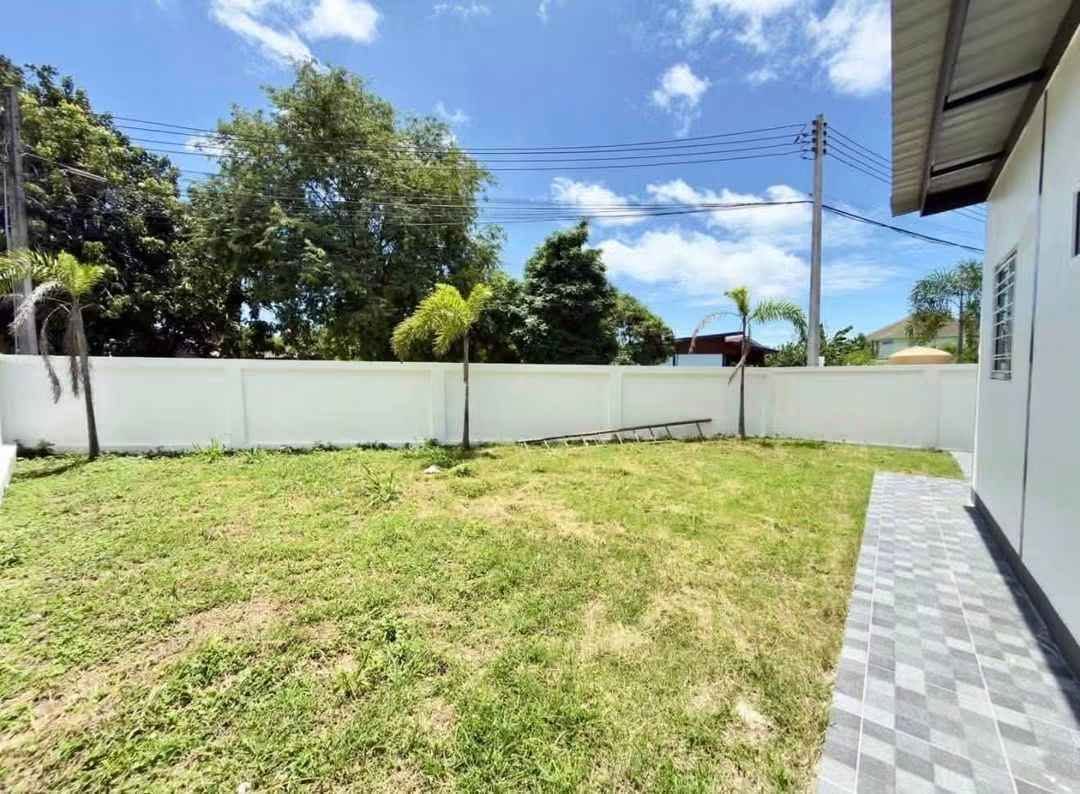 3 Bedroom House for sale in Sattahip