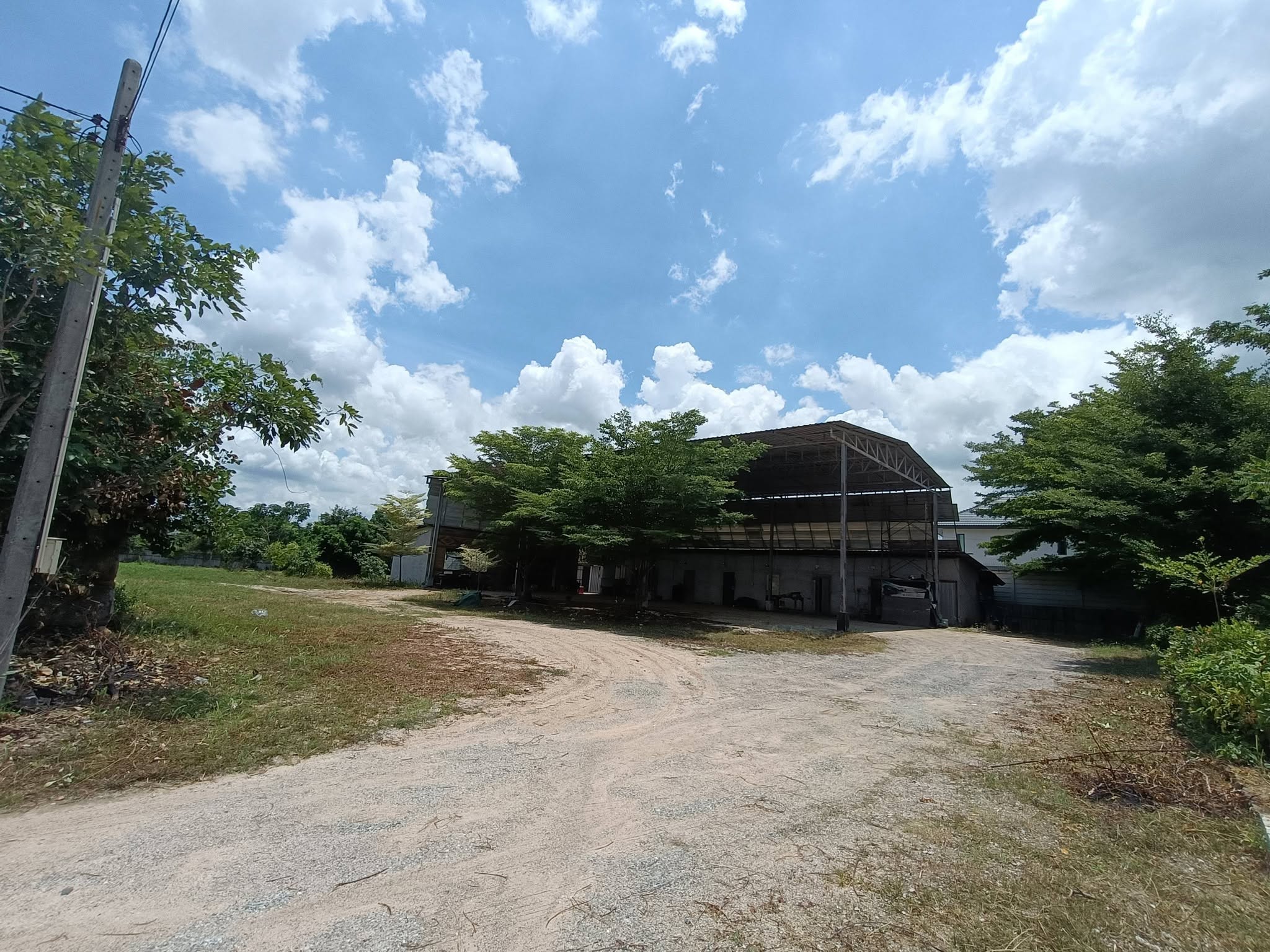 Land for rent in Takhian Tia