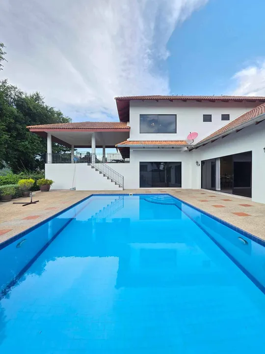 5 Bedroom Villa for rent in Toongklom Tanman