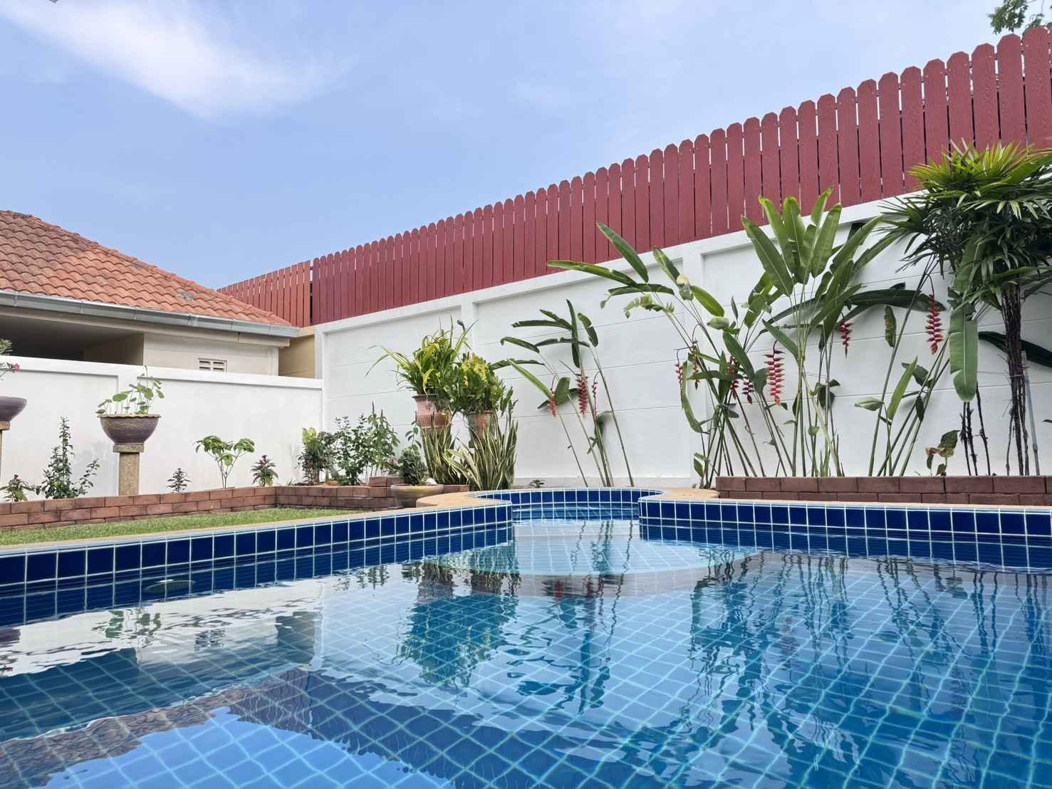 2 Bedroom Villa for rent in Khao Talo