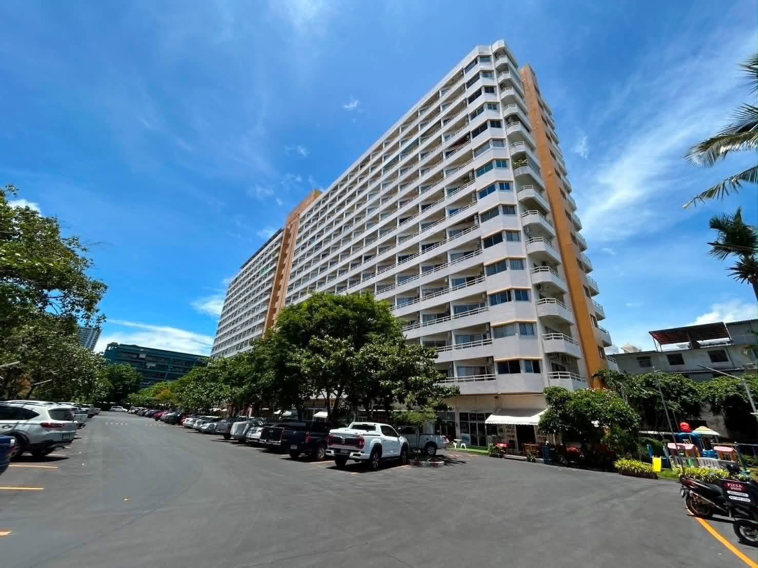 1 Bedroom Condo for sale at View Talay 1