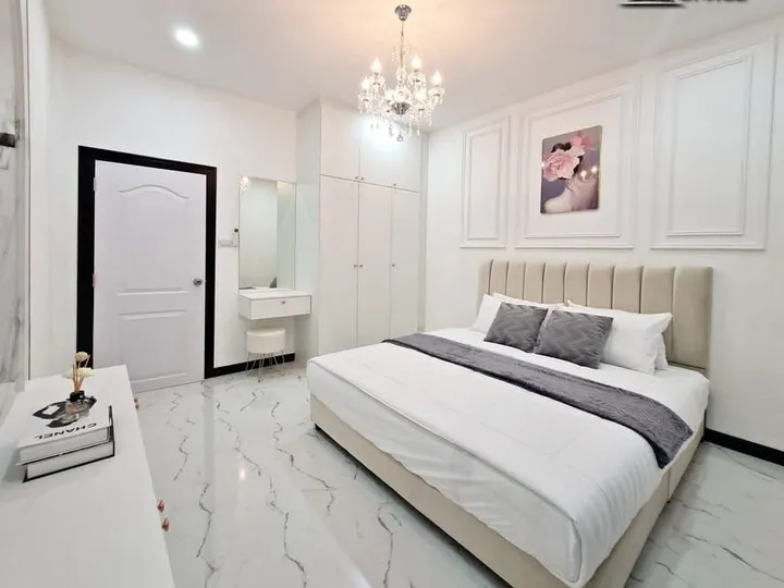 3 Bedroom Villa for sale at Raviporn Village 1