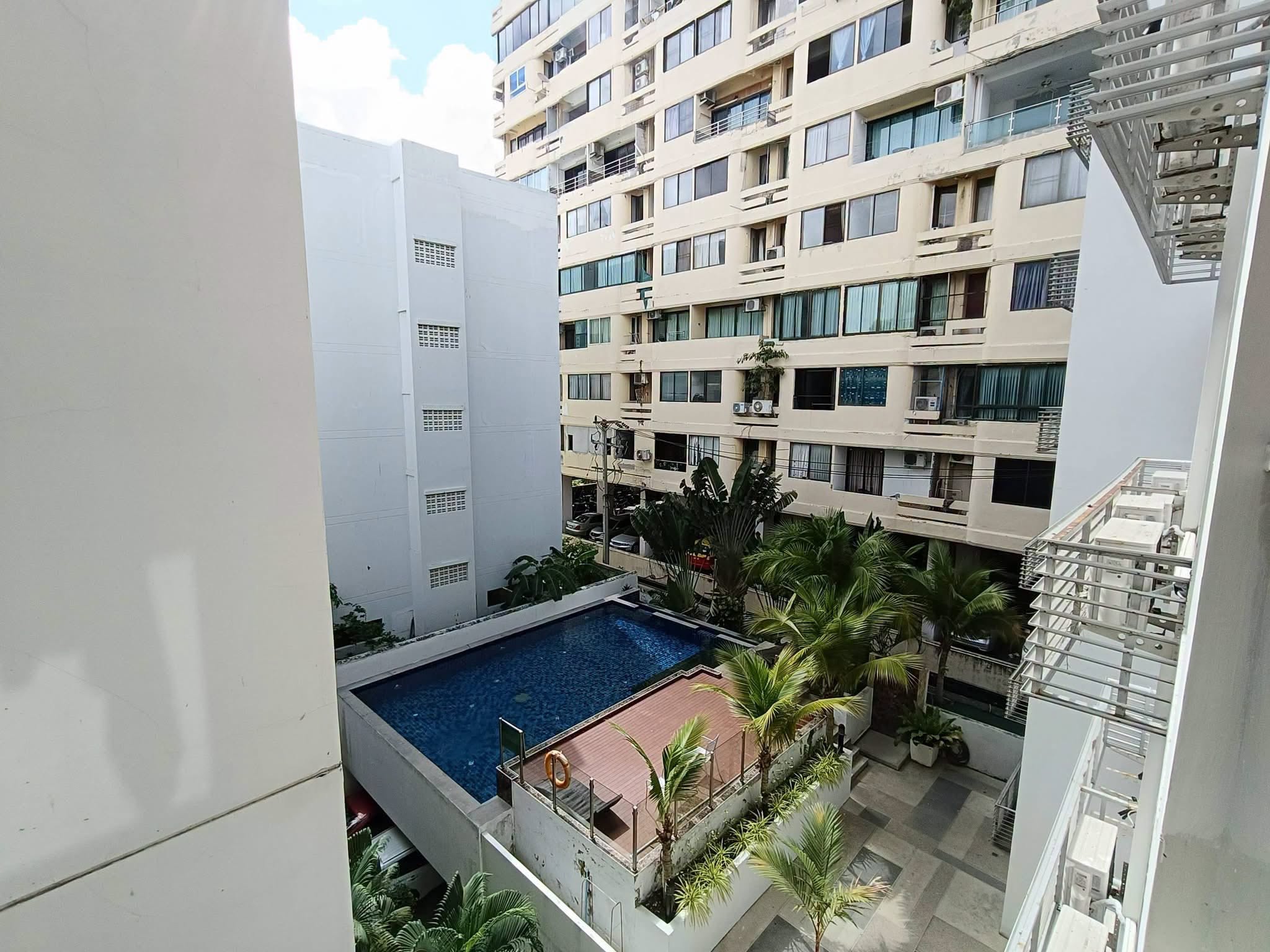1 Bedroom Condo for rent at Laguna Bay 2