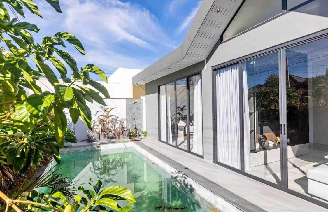 4 Bedroom Villa for rent in Pratumnak