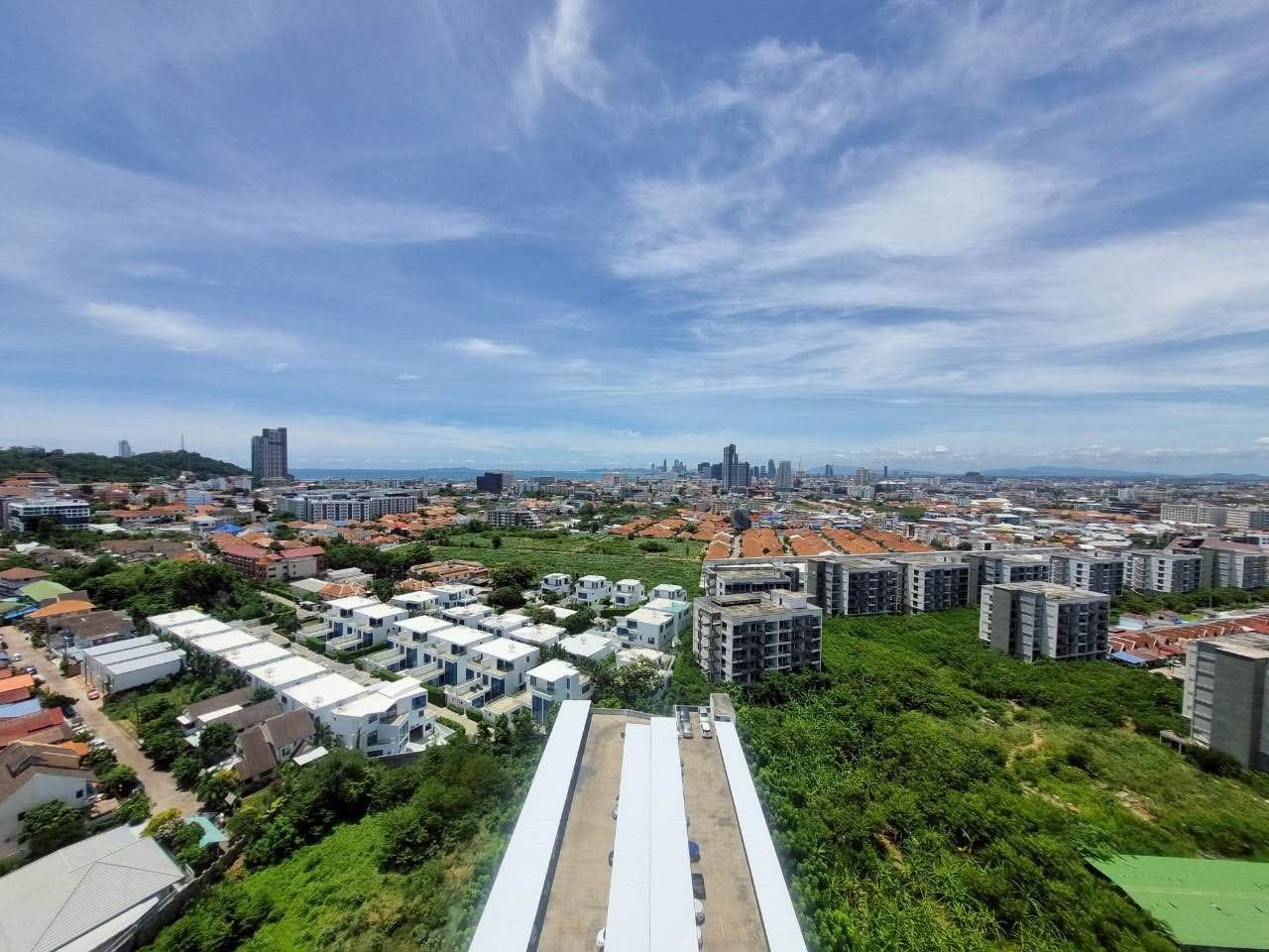 2 Bedroom Condo for rent at Supalai Mare