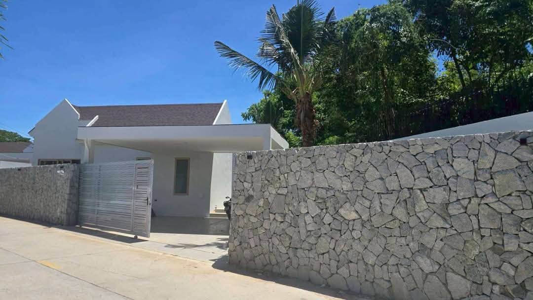 3 Bedroom Villa for sale in Khao Makok