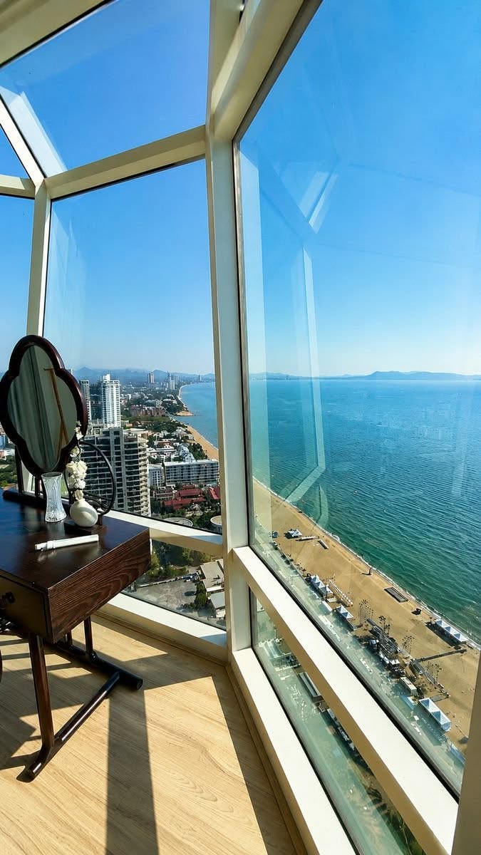 3 Bedroom Condo for sale at Reflection Jomtien