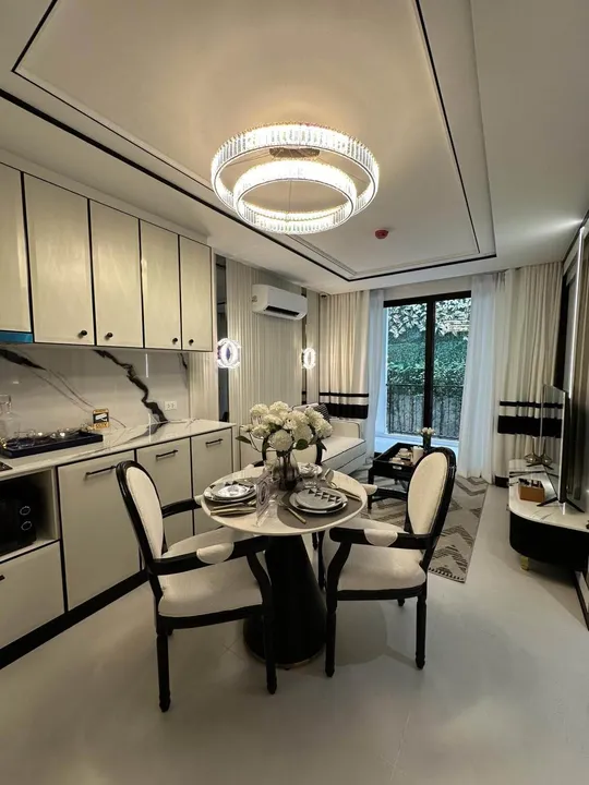 2 Bedroom Condo for sale at Embassy Pattaya