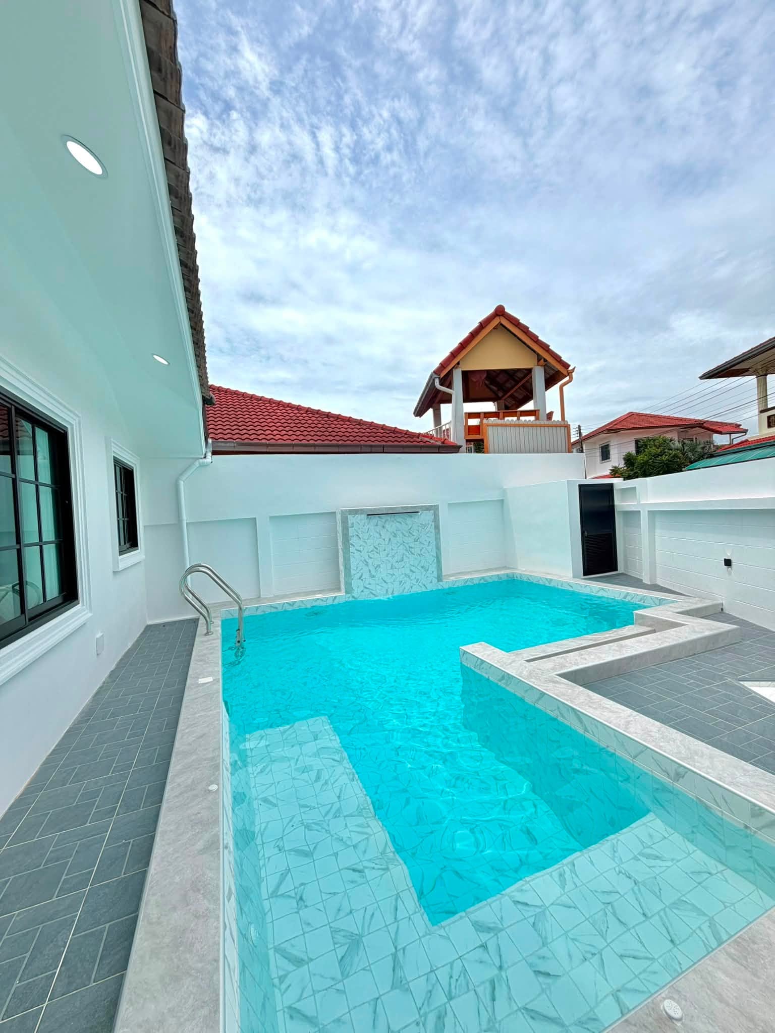 3 Bedroom House for sale at Eakmongkol 3