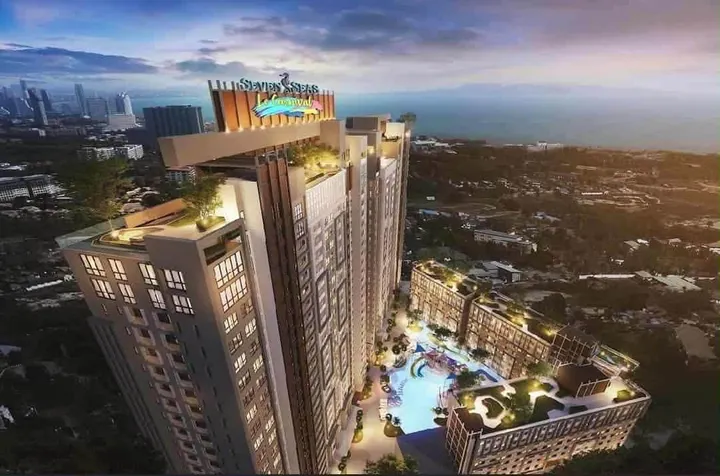 Photo from a listing at Seven Seas Le Carnival