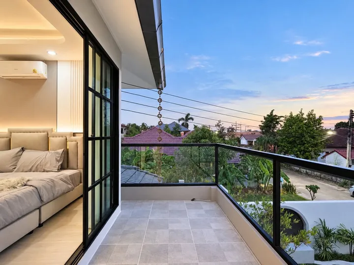 4 Bedroom House for sale in Siam Country Club