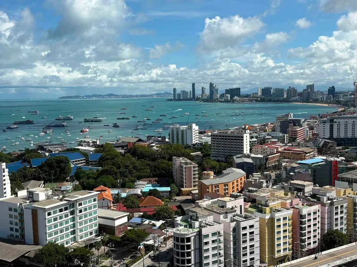 1 Bedroom Apartment for rent at Unixx