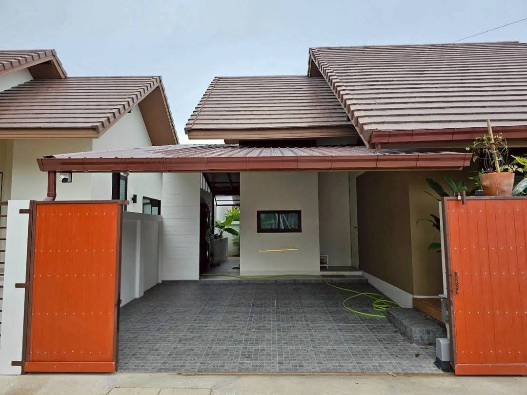2 Bedroom House for sale in Huai Yai