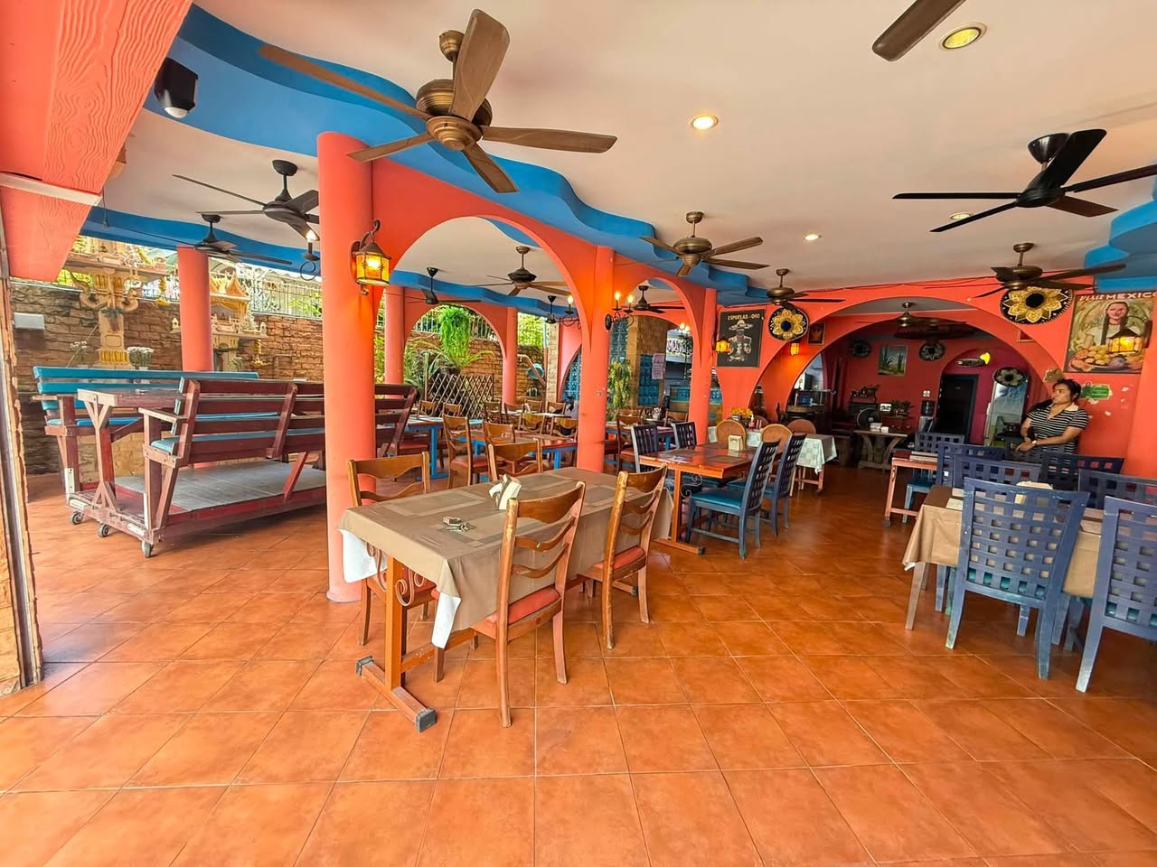3 Bedroom House for sale in Thappraya