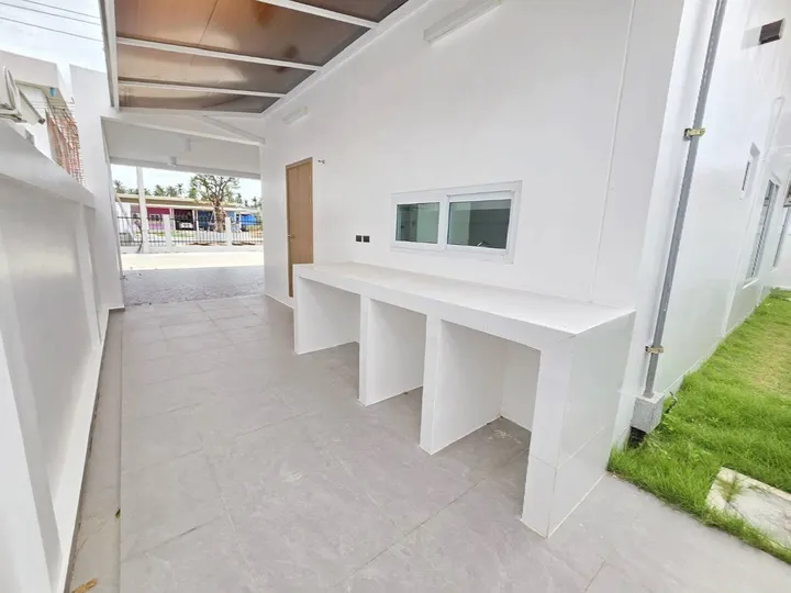 Listing photo