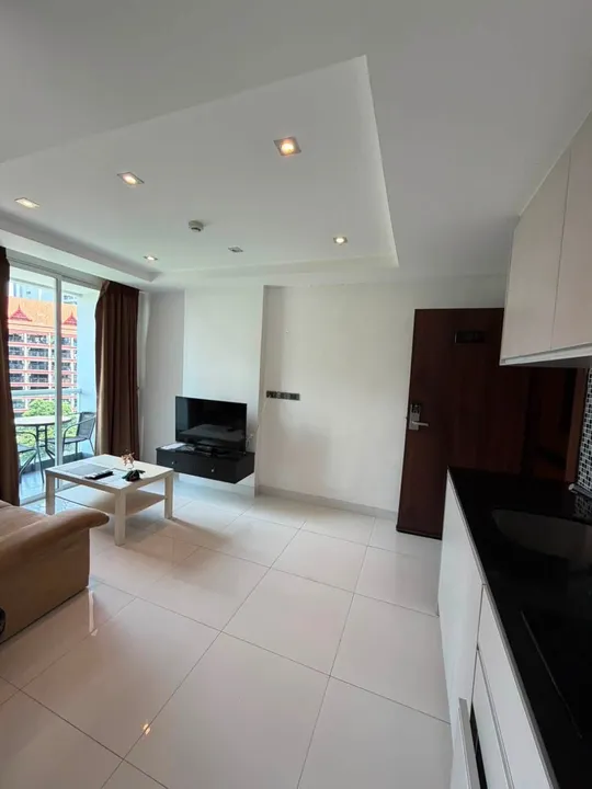 1 Bedroom Condo for rent at Serenity Wongamat