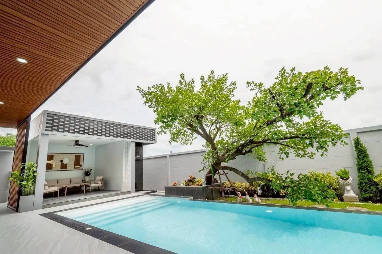 5 Bedroom Villa for sale in Mabprachan
