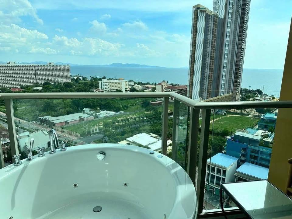 1 Bedroom Condo for rent at The Riviera Ocean Drive