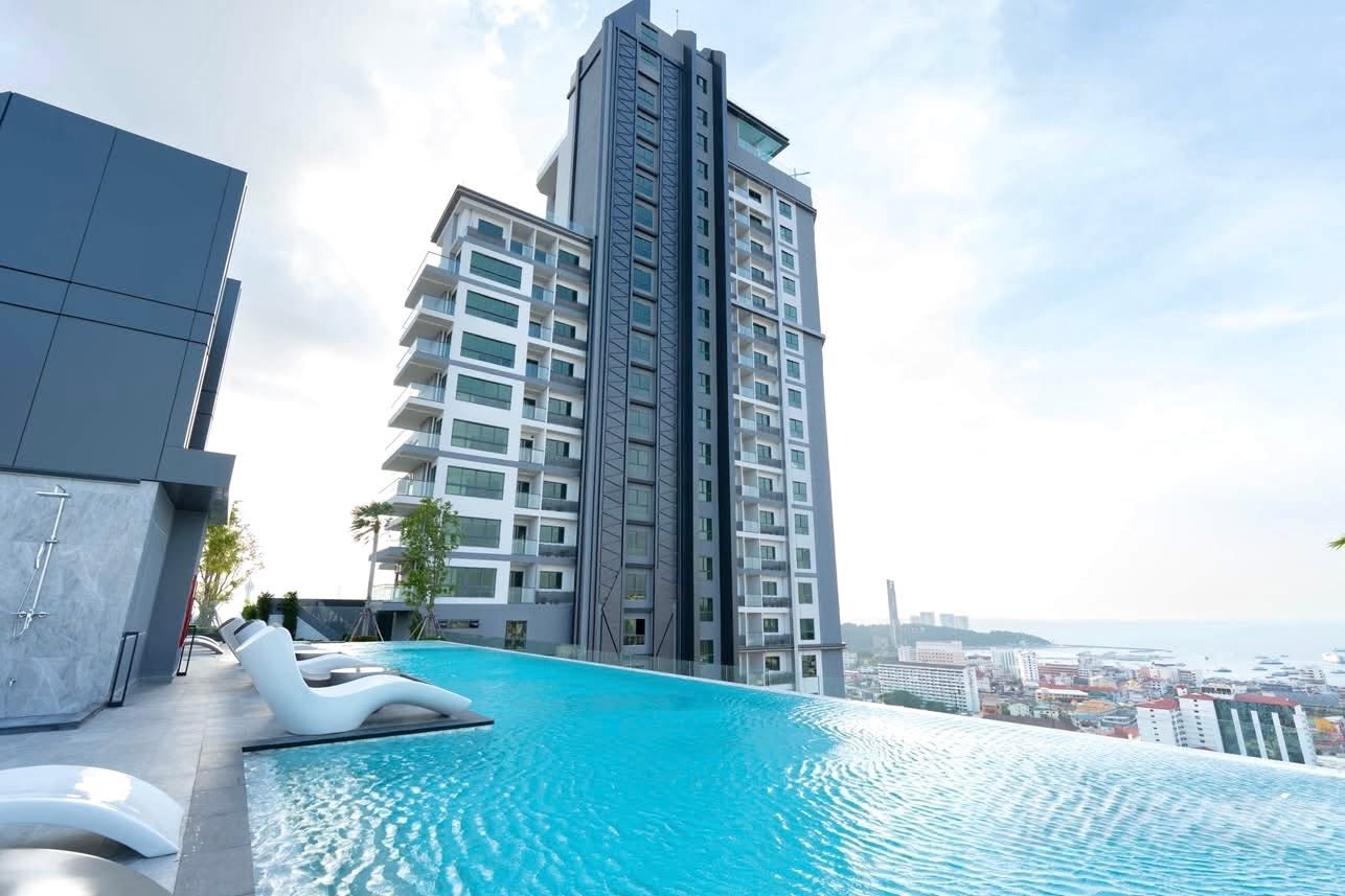 1 Bedroom Condo for rent at Arcadia Millennium Tower