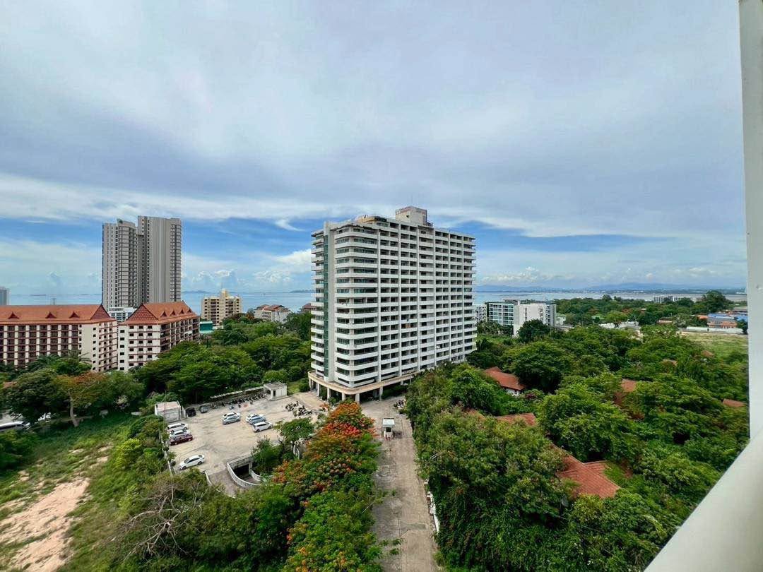 1 Bedroom Condo for rent at Riviera Wongamat