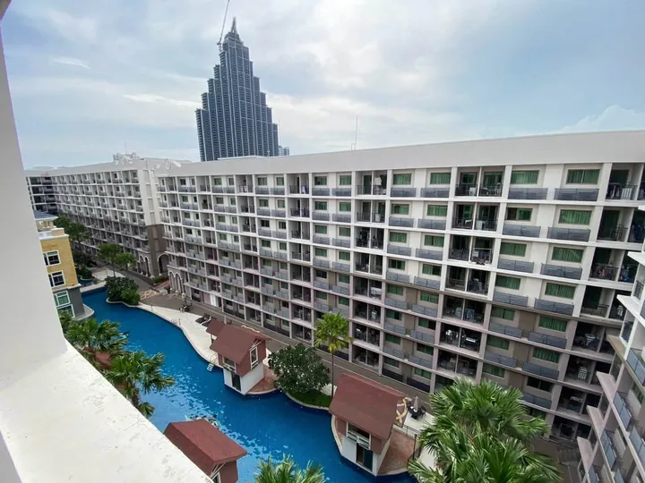 1 Bedroom Condo for sale at Arcadia Beach Continental