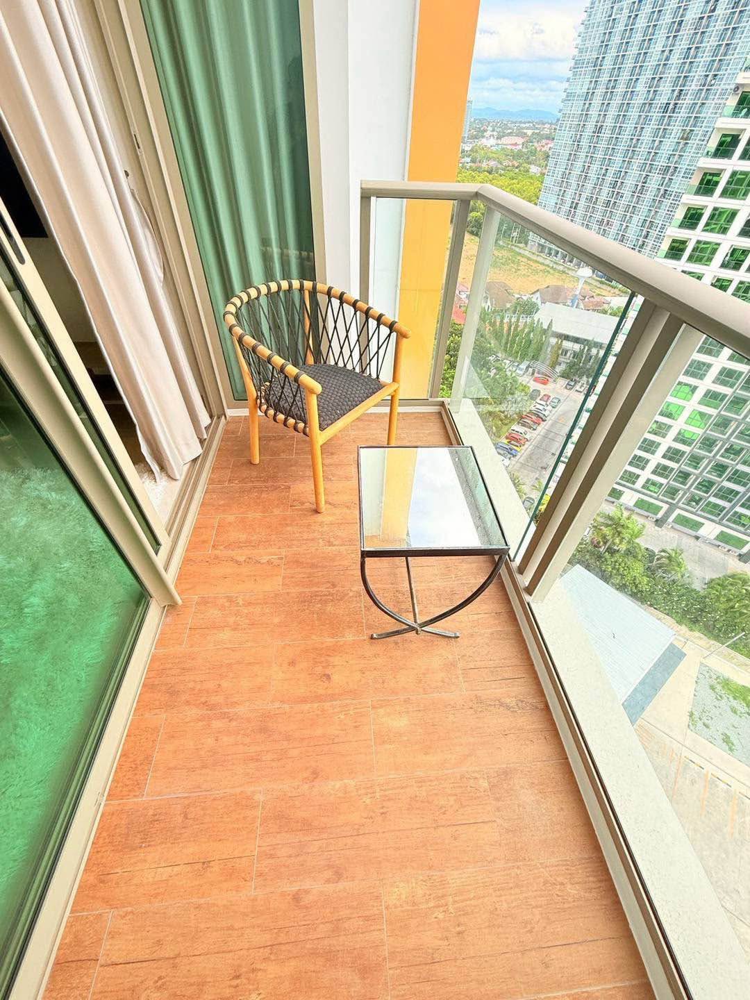 1 Bedroom Condo for rent at The Riviera Ocean Drive