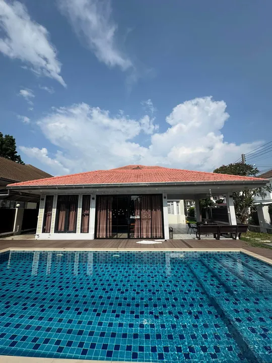 4 Bedroom Villa for rent in Chaiyapruek