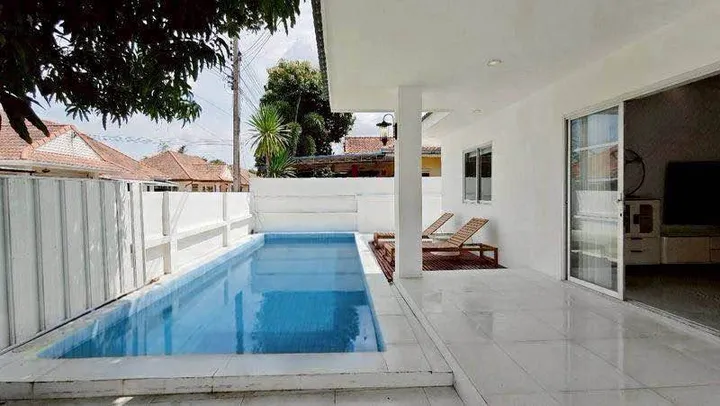 4 Bedroom Villa for sale at Tropical Village