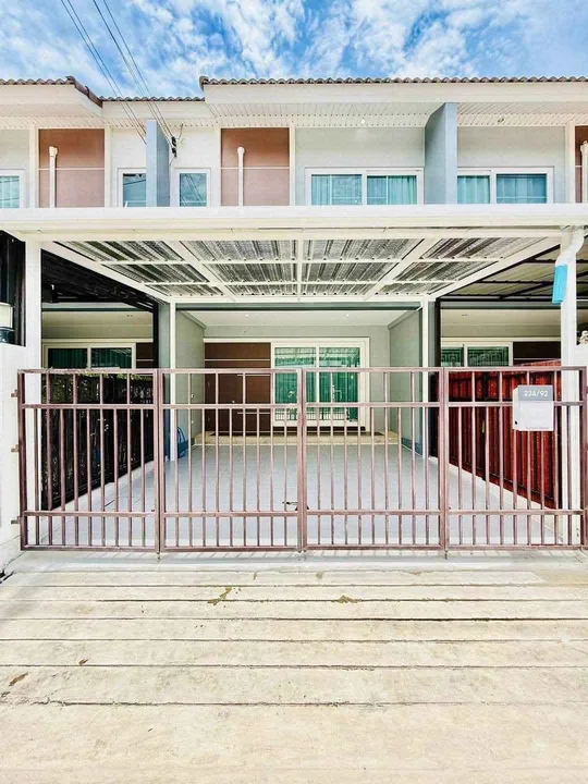 Photo from a listing at Supalai Primo