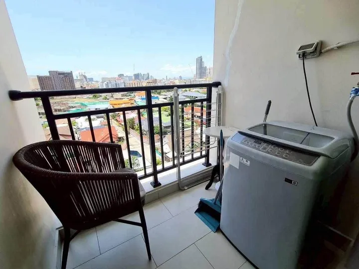Photo from a listing at Arcadia Beach Continental